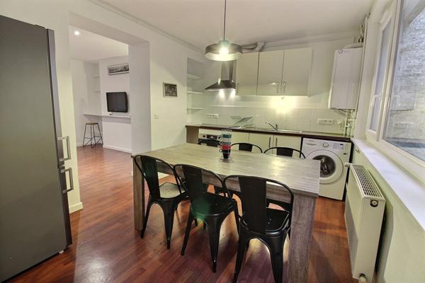Appartement Vieux Lille rue d'Angleterre - T2 bis en duplex - deux espaces nuits