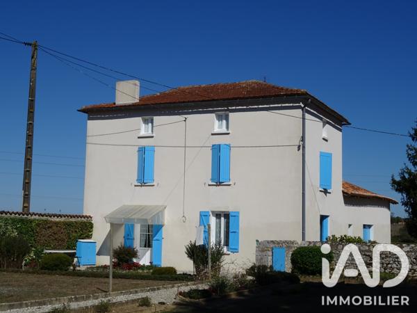 Maison à vendre 4 pièces 92 m² La Rochefoucauld-en-Angoumois