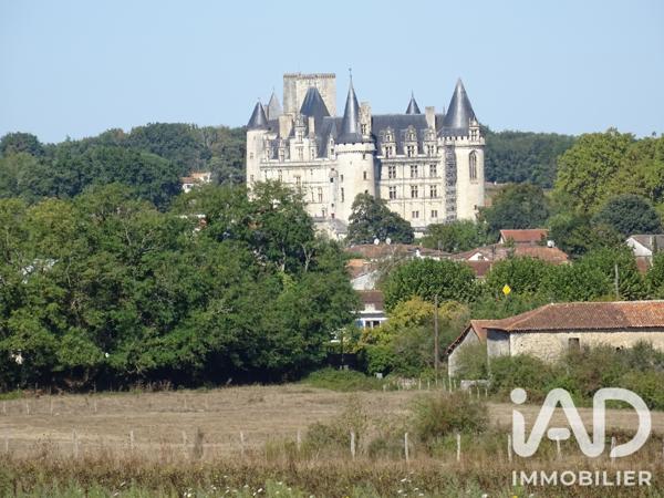 Maison à vendre 4 pièces 92 m² La Rochefoucauld-en-Angoumois
