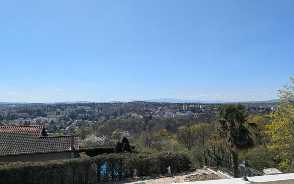 Maison à vendre    7 pièces • 270 m2 Sainte-Foy-lès-Lyon