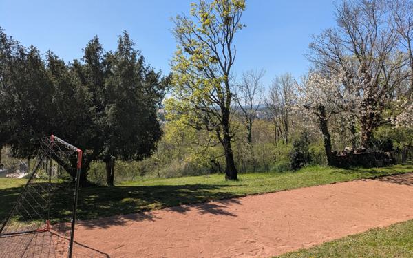 Maison à vendre    7 pièces • 270 m2 Sainte-Foy-lès-Lyon