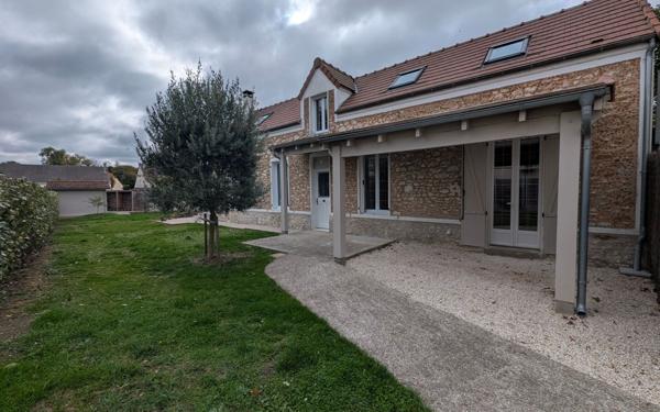 Maison à louer    3 pièces •  Jouy-le-Châtel