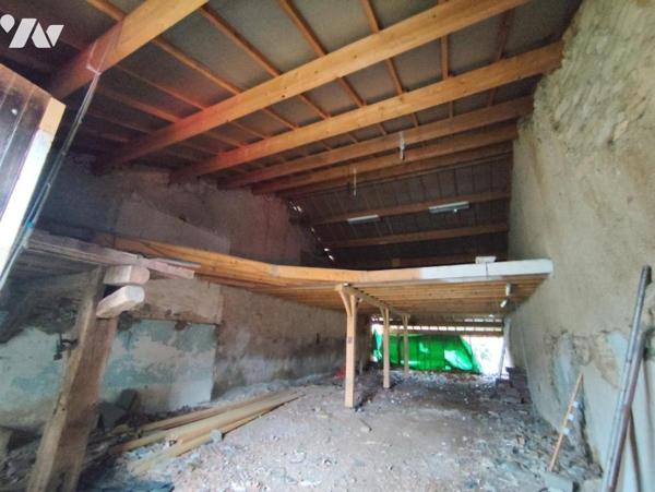 Grange a MILLY SUR BRADON