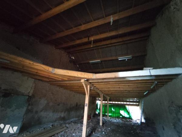 Grange a MILLY SUR BRADON