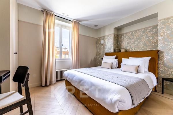 Hôtel Particulier au coeur du Triangle d'Or