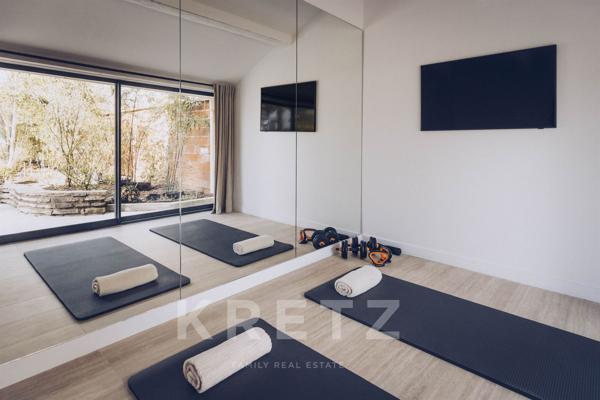 Hôtel Particulier au coeur du Triangle d'Or