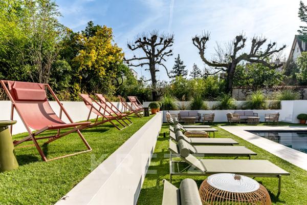 Hôtel Particulier au coeur du Triangle d'Or