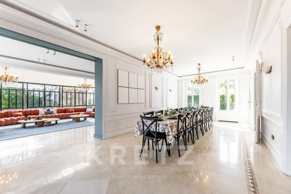 Hôtel Particulier au coeur du Triangle d'Or