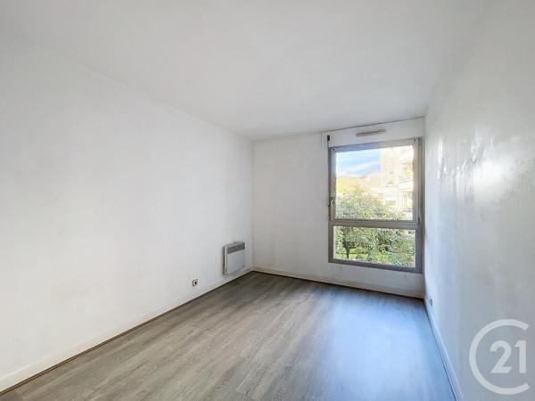 Appartement F3 à vendre  3 pièces - 67,20 m2 LE KREMLIN BICETRE - 94
