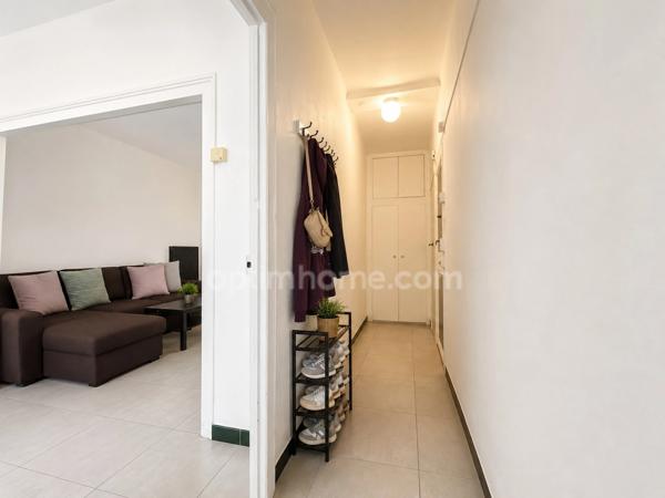 Appartement T2 traversant avec balcon à SETE (34)