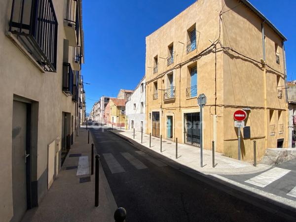 Appartement T2 traversant avec balcon à SETE (34)