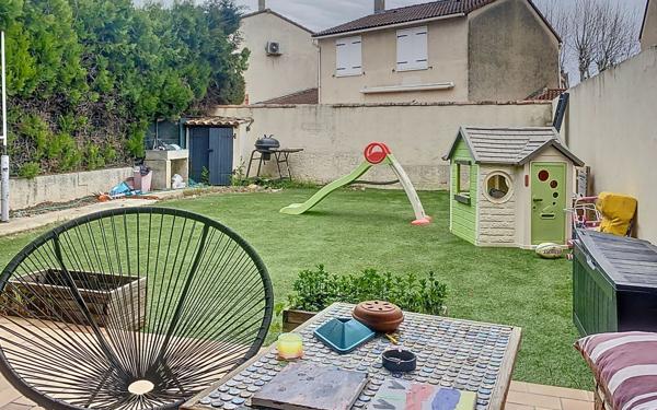 Maison à vendre    5 pièces •  Le Pontet