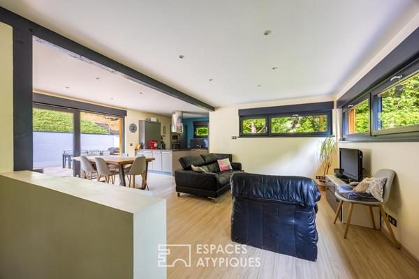 Maison contemporaine entre vignes et forêts