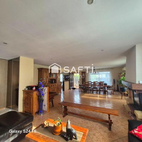 AGDE - MAIRIE - MAISON T4 DE 115 M² - 441 M² TERRAIN