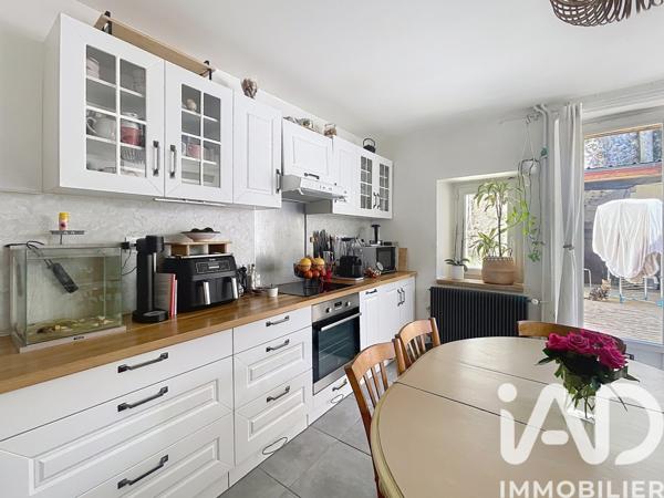 Maison à vendre 4 pièces 97,4 m² Montbazon