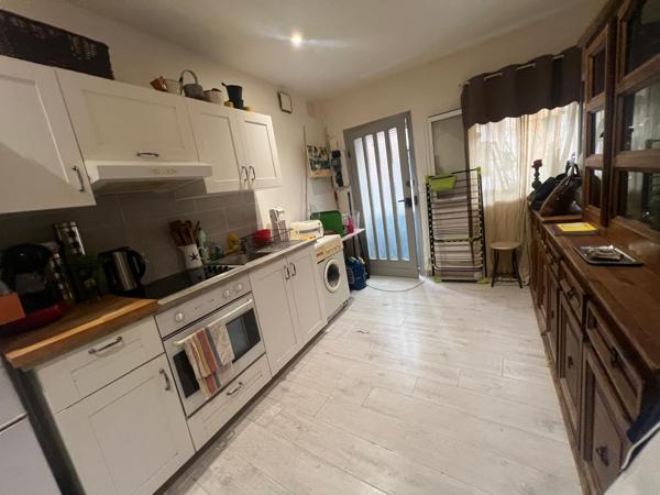 Poussan (34560) MAISON DE VILLE AVEC MEZZANINE – 29m² – POUSSAN