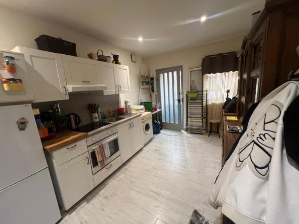 Poussan (34560) MAISON DE VILLE AVEC MEZZANINE – 29m² – POUSSAN