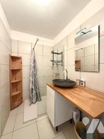 Appartement T3 avec bacon et deux places de parking - Baillargues