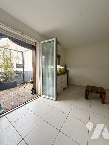 Appartement T3 avec bacon et deux places de parking - Baillargues