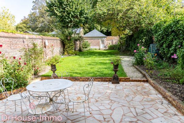 Maison à vendre 11 pièces de 273 m²