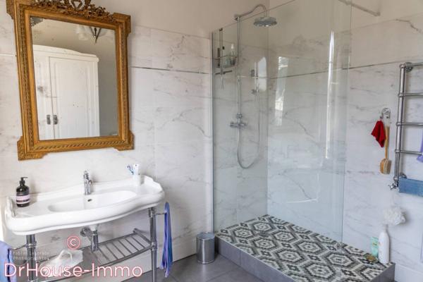 Maison à vendre 11 pièces de 273 m²