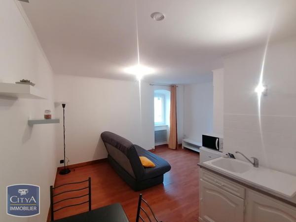 Appartement à louer 1 pièce 28.3m² Saint-Laurent-sur-Saône (01750)