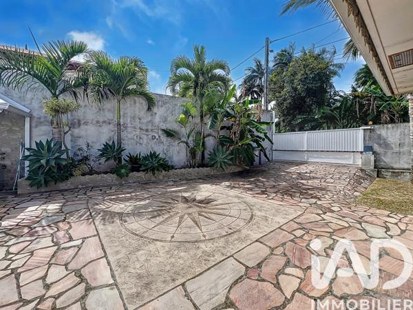 Maison à vendre 7 pièces 200 m² Le Tampon