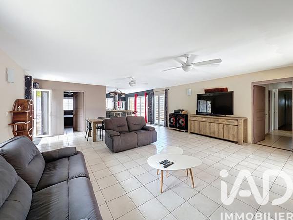 Maison à vendre 7 pièces 200 m² Le Tampon