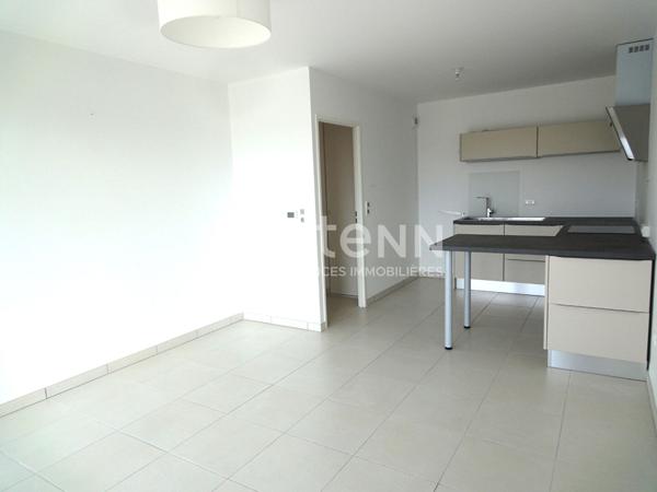 Résidence CALLIGRAPHIE, BEZANNES proche REIMS . Superbe T3 récent avec balcon