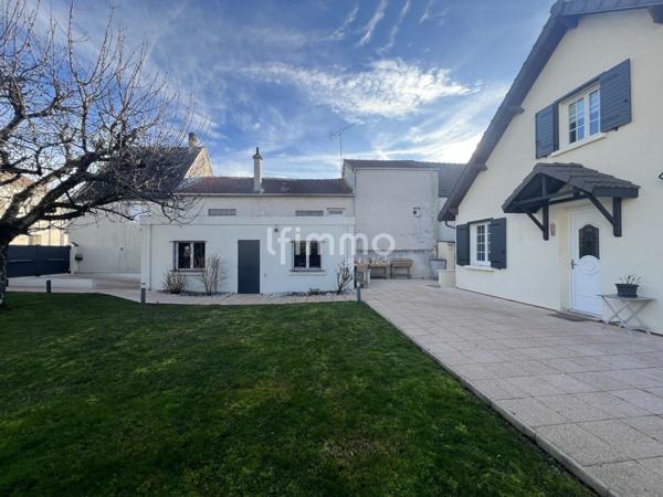 Mareuil-lès-Meaux – Maison 3 chambres avec garage double et jardin