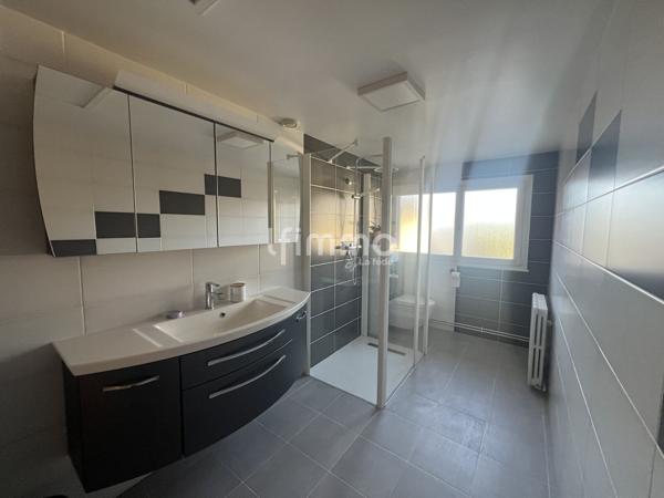 Mareuil-lès-Meaux – Maison 3 chambres avec garage double et jardin