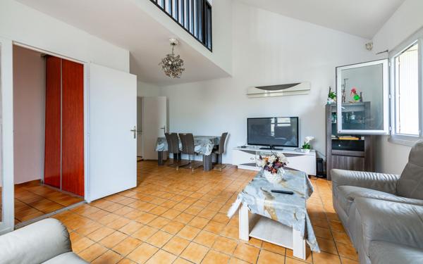 Appartement à vendre    6 pièces • 124,13 m2 Noisy-le-Grand