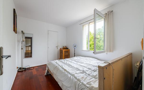 Appartement à vendre    6 pièces • 124,13 m2 Noisy-le-Grand