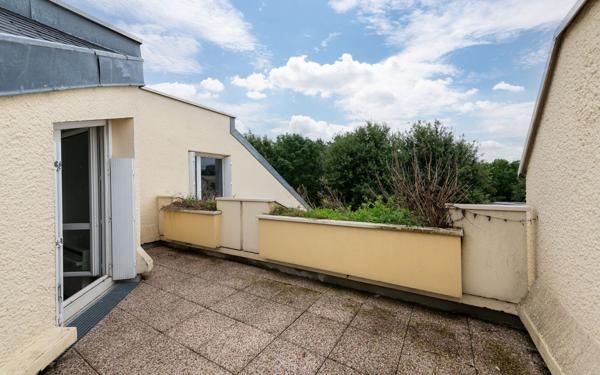 Appartement à vendre    6 pièces • 124,13 m2 Noisy-le-Grand