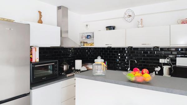 Appartement 4 pièces à vendre aux Sables d'Olonne terrasse parking 5 minutes centre ville