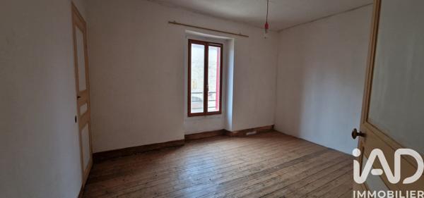Immeuble à vendre 219 m² Lézinnes