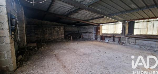 Immeuble à vendre 219 m² Lézinnes