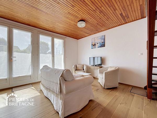 MAISON PLOUGONVELIN LE TREZ-HIR 107.49m² sur 176m² de terrain clos