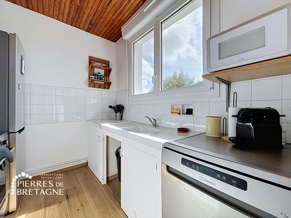 MAISON PLOUGONVELIN LE TREZ-HIR 107.49m² sur 176m² de terrain clos