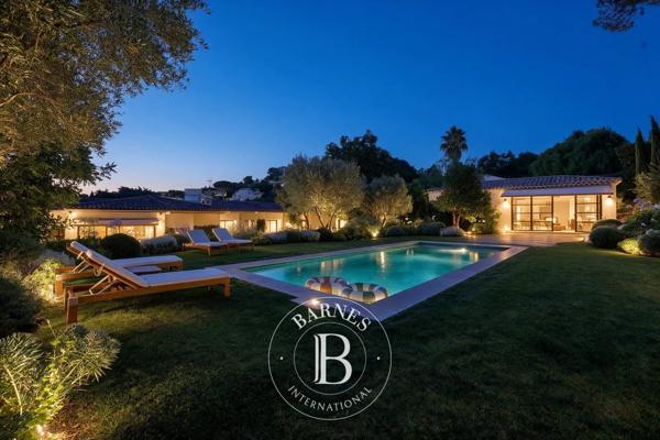 Mougins, Villa 5 Chambres -  270 m² à vendre