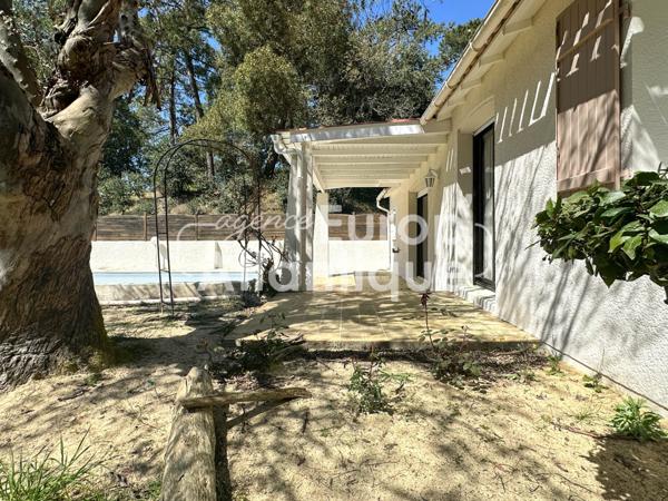 Villa de 4 pièces de plain pied avec piscine - LA PALMYRE