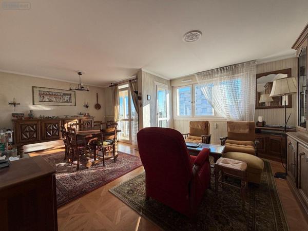 Appartement à vendre à Mâcon en Saône-et-Loire (71000), ref : APPT 806