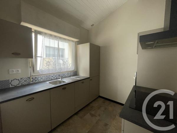 Appartement T3 à vendre  3 pièces - 111,62 m2 ROYAN - 17