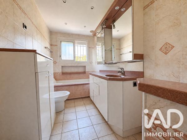 Maison à vendre 5 pièces 151,79 m² Le Cannet