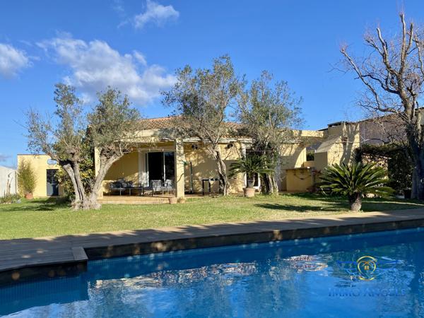 MAISON 180 m2 de plain pied | 6 Chambres | 1112 m2 de terrain avec Piscine