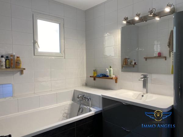 MAISON 180 m2 de plain pied | 6 Chambres | 1112 m2 de terrain avec Piscine