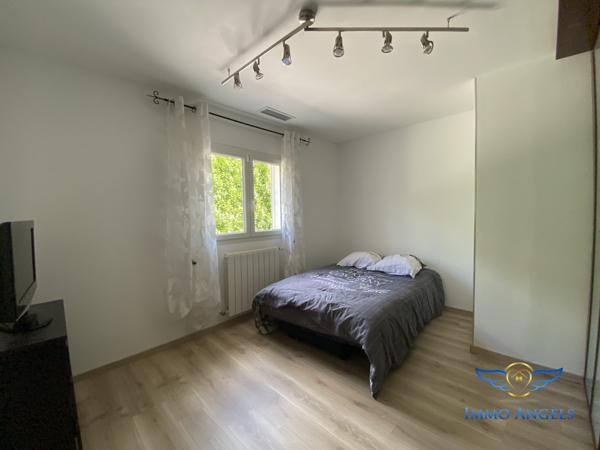 MAISON 180 m2 de plain pied | 6 Chambres | 1112 m2 de terrain avec Piscine