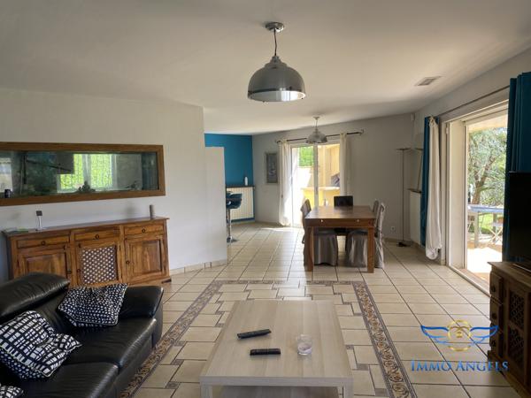 MAISON 180 m2 de plain pied | 6 Chambres | 1112 m2 de terrain avec Piscine