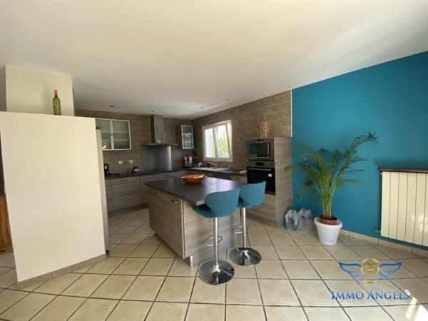 MAISON 180 m2 de plain pied | 6 Chambres | 1112 m2 de terrain avec Piscine