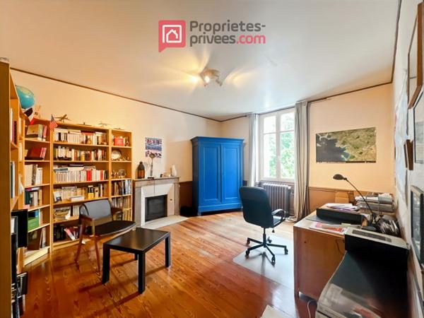 Maison de caractère en centre ville de Chateaubriant 9 pièce(s) 210 m2